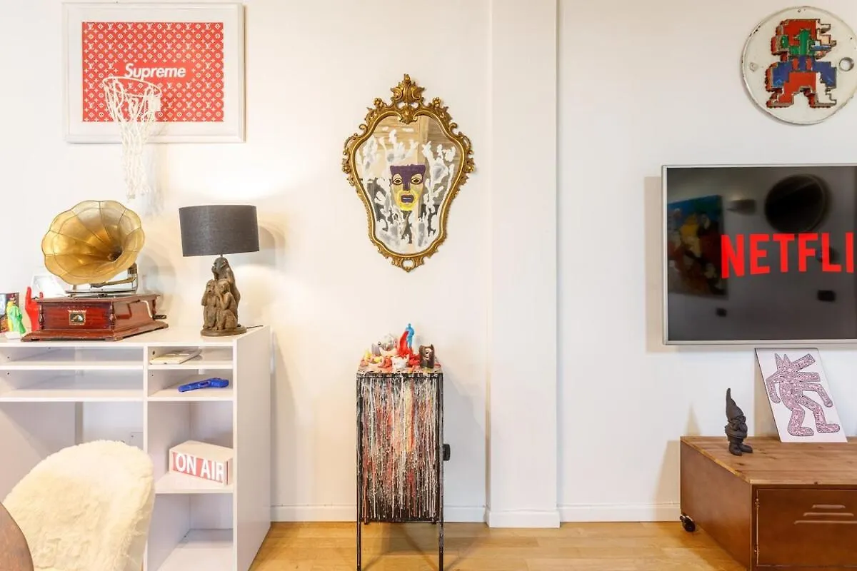 Apartament Unconventional Bnb Near Linate - Supreme Meme Loft Mediolan