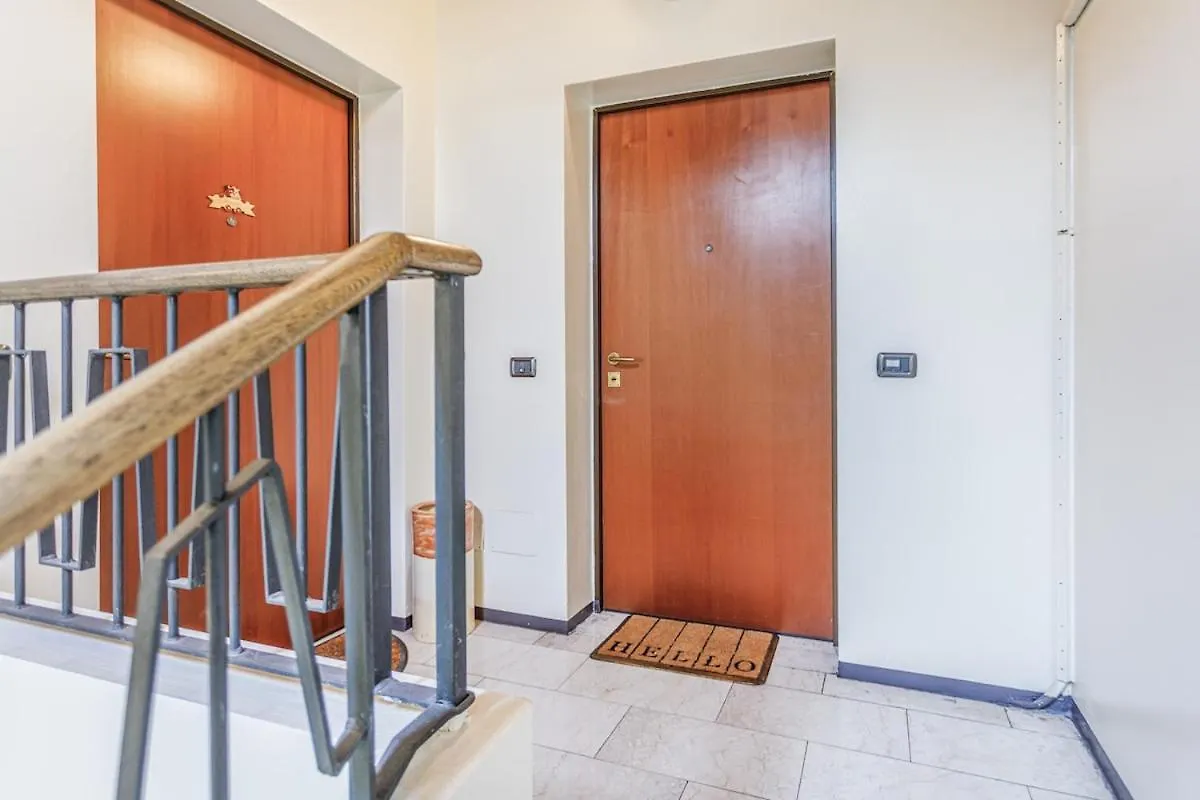 Apartment Unconventional Bnb Near Linate - Supreme Meme Loft Milan