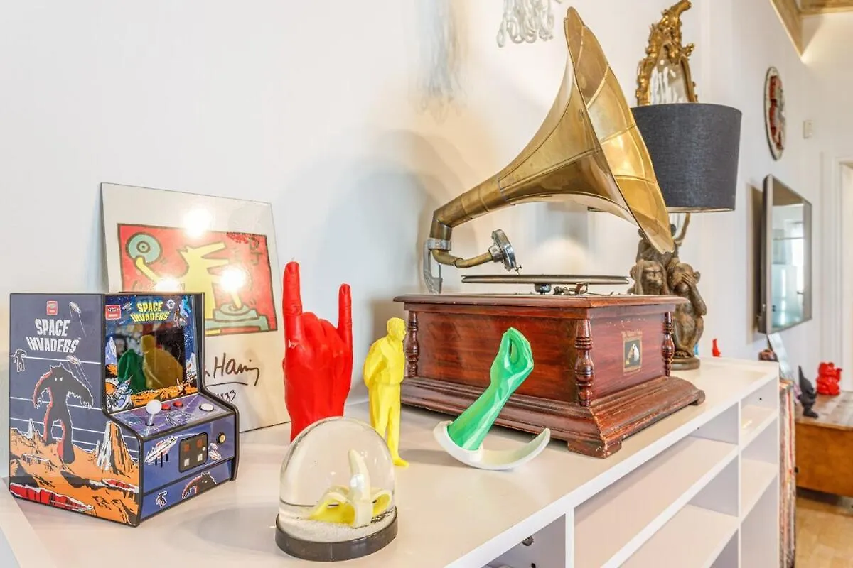 Unconventional Bnb Near Linate - Supreme Meme Loft Milan Italy