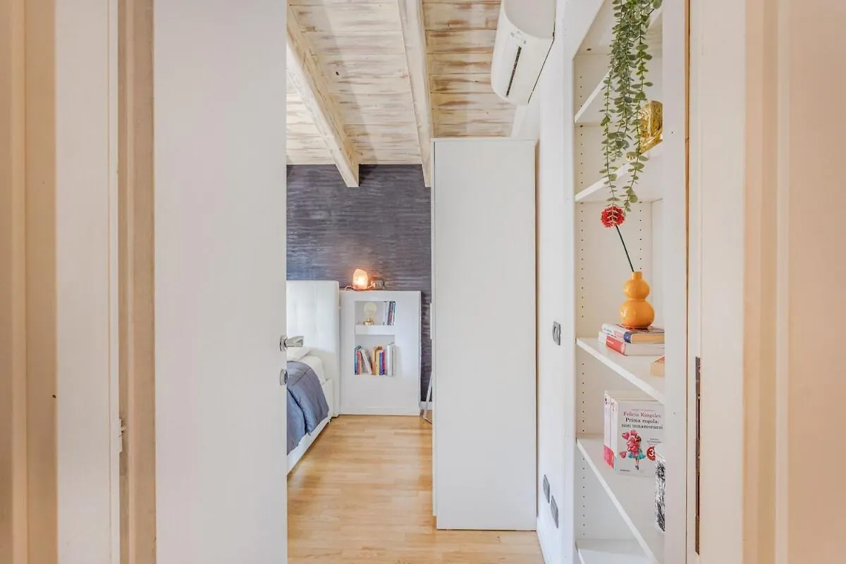 Apartment Unconventional Bnb Near Linate - Supreme Meme Loft Milan
